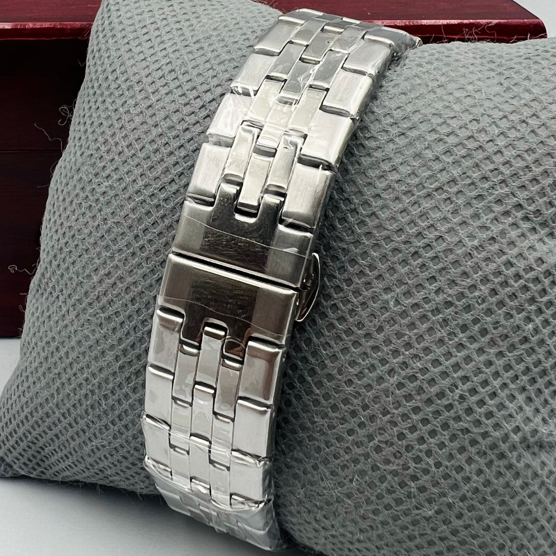 Rolex Land Dwellers (Black)